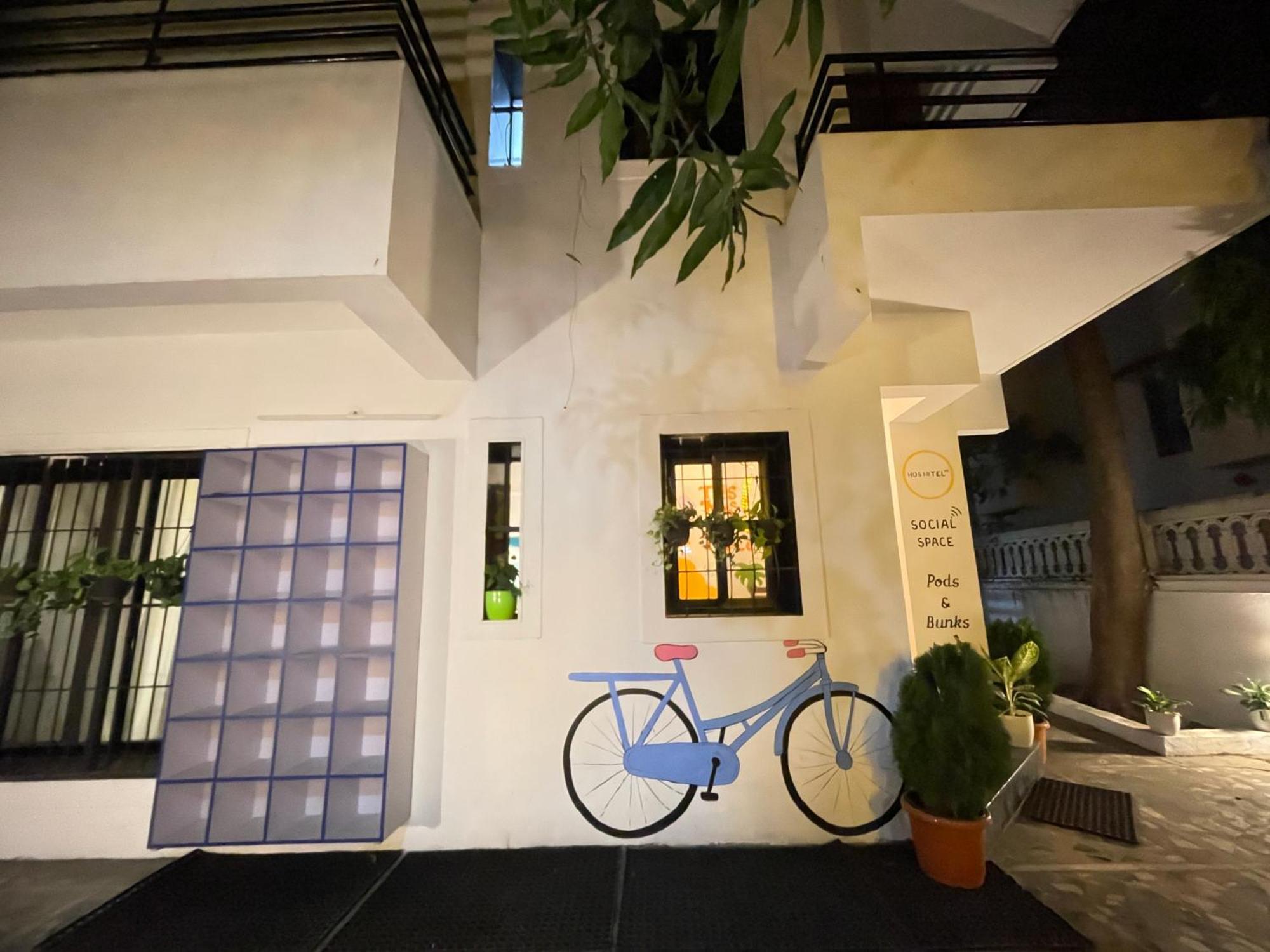 Hoshtel99 - Lux - Stay, Cowork And Cafe - Luxurious Bungalow ปูเน่ ภายนอก รูปภาพ