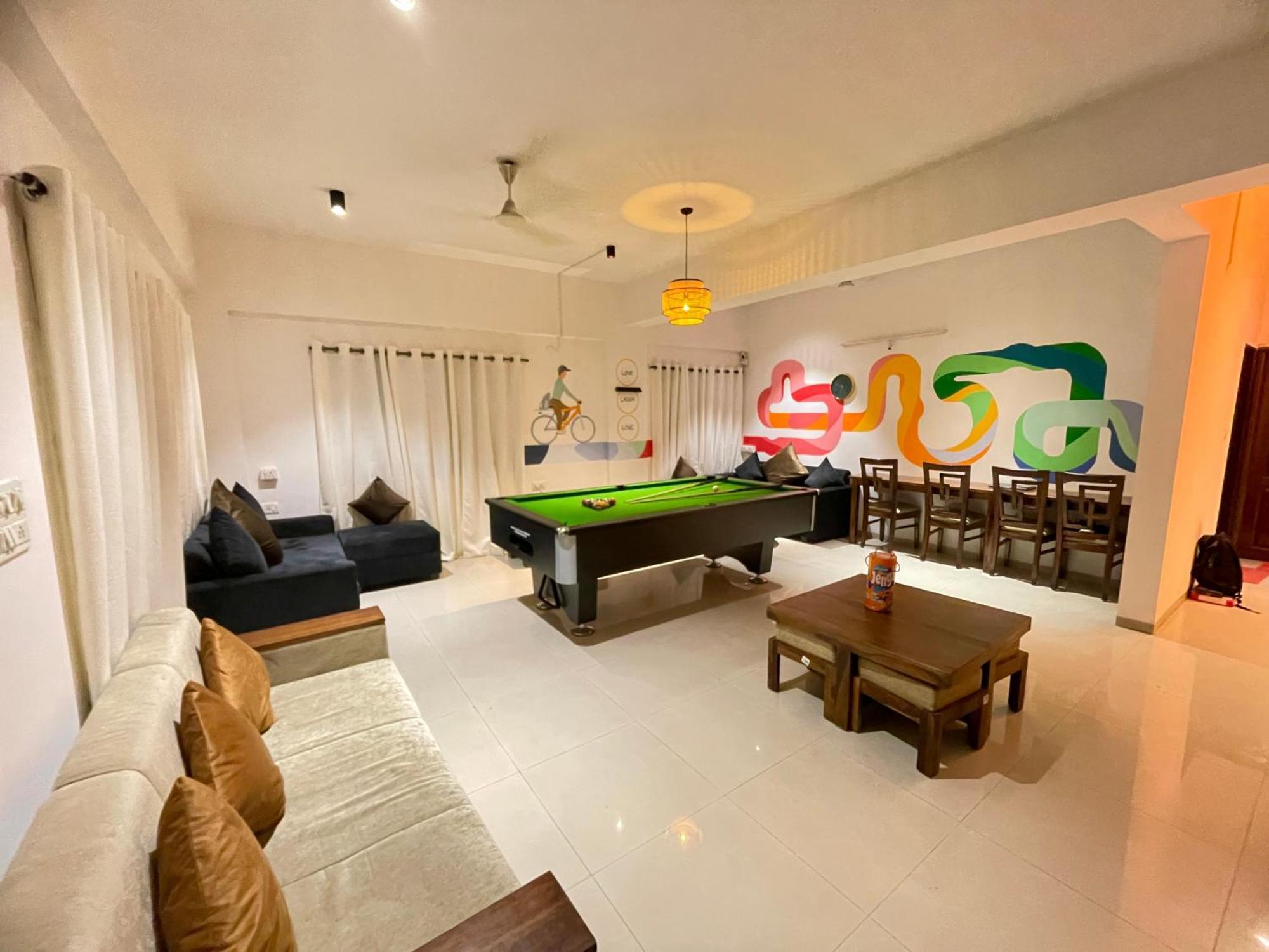 Hoshtel99 - Lux - Stay, Cowork And Cafe - Luxurious Bungalow ปูเน่ ภายนอก รูปภาพ